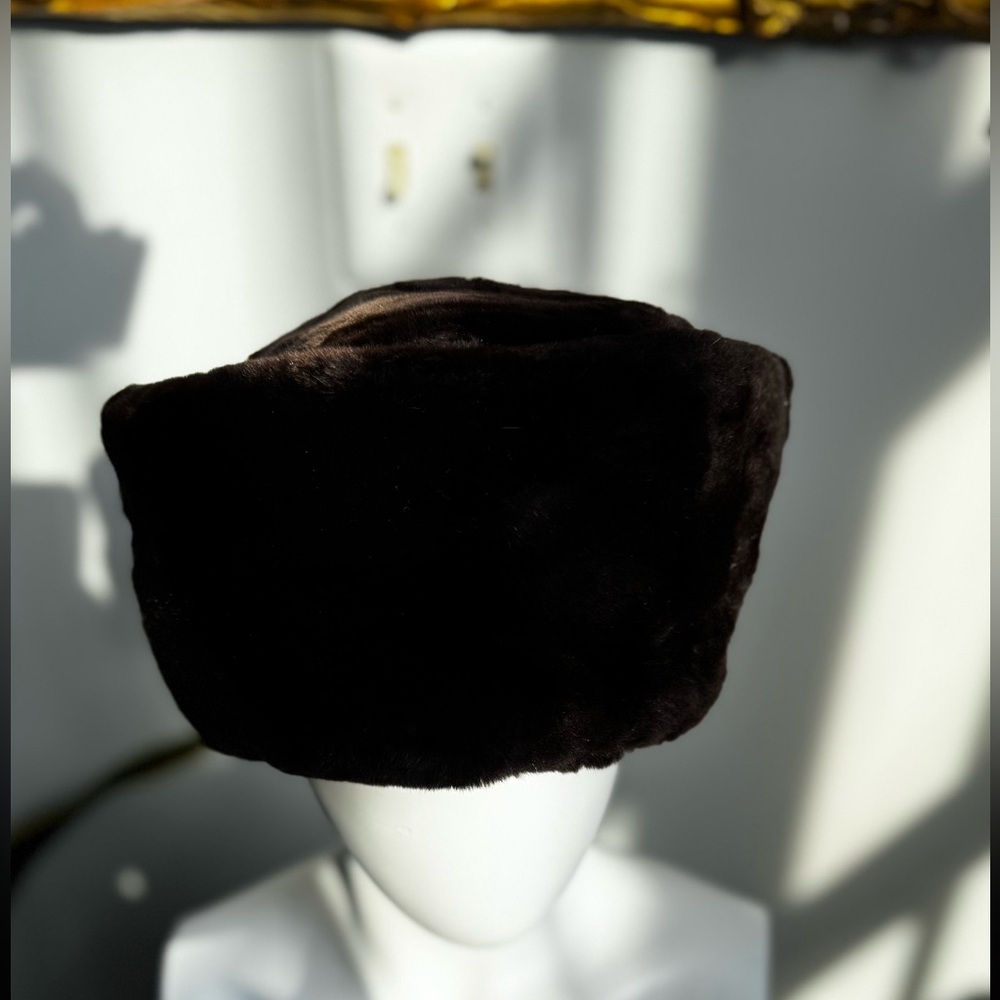 Vintage 1990s Dark Brown Mink Fur Russian Style Hat